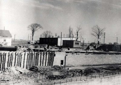 Construction of the old plaza