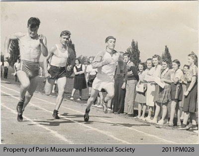 Close Field Day Race