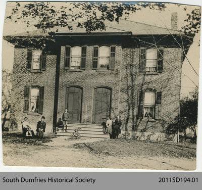 Maitland's Family House on West Street