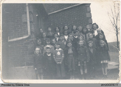 Students of School Section No. 2 in Middleport