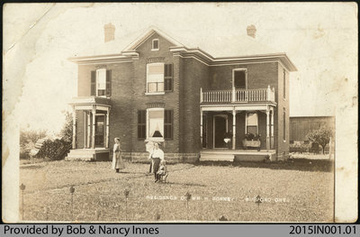 Postcard of the Bonney/Innes Farm