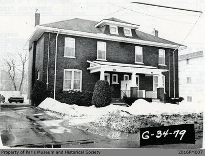 Photograph of Penman's Workers Cottage on Willow Street in Paris