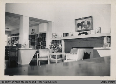 Photograph of the Paris Library Reading Area