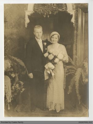 Photograph, Dr. Llewellyn Coates & Annabelle (Hough) Coates Wedding