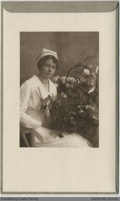 Photograph & Case, Annabelle (Hough) Coates, Nurse