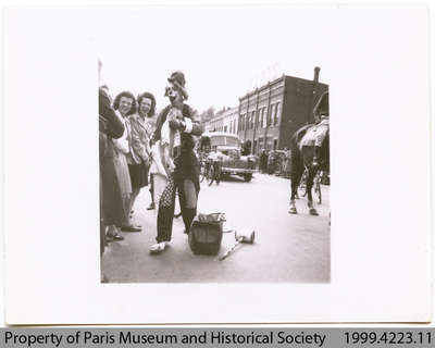 Penmans Clown with Women, c. 1940s?