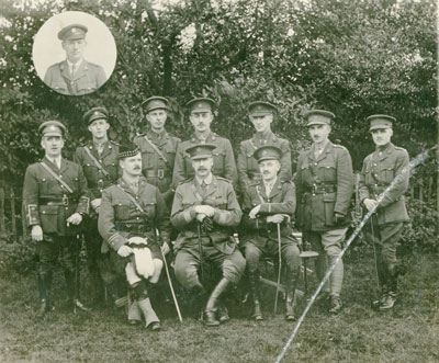 Group Photo, 10 Soldiers, with Inset