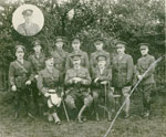 Group Photo, 10 Soldiers, with Inset