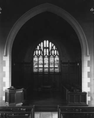 Knox Presbyterian Church, Oakville: chancel 1920.