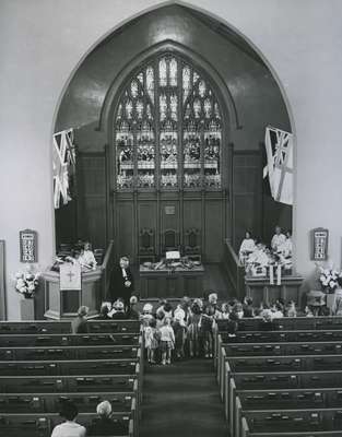 Rev. MacMillan and children.