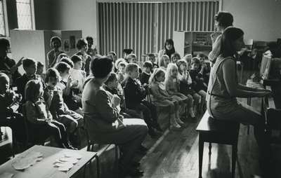 MacMillan Hall class, Knox Presbyterian Church Oakville.