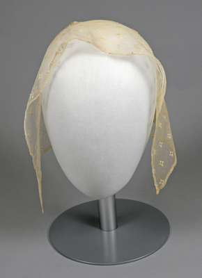 White Embroidered Net Cap- c.1810