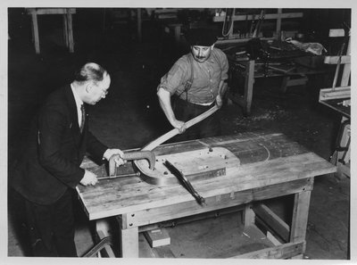 Building the McLaughlin-Buick Limousine for Edward VIII, Prince of Wales (19)