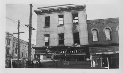 LH2815 Bassett Block Fire, view of Simcoe Street side