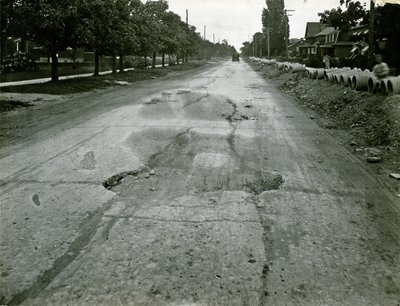 Simcoe Street North