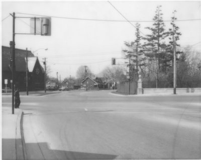 LH0491 Intersection of Simcoe and Adelaide