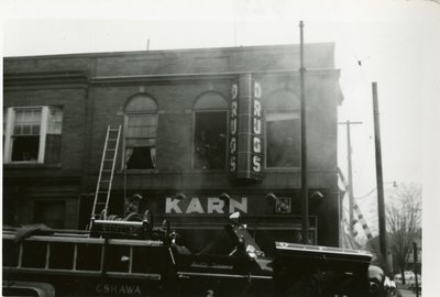 LH2840 Karn's Drugs fire - view of upper floor