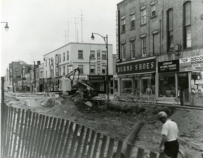 LH2563 King Street Track Removal- King Street south side