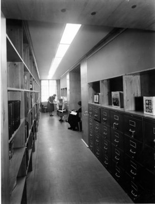 LH2972 Oshawa Public Library, McLaughlin Branch, 1958 - Reference Room