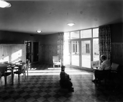 LH2974 Oshawa Public Library, McLaughlin Branch, 1958 - Children's Story Hour Room