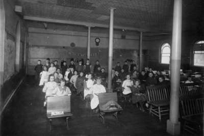 LH0002 Centre Street School - Interior