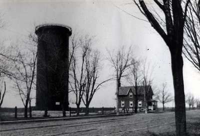 LH1094 Water tower - Alexandra Street