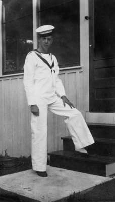 LH1297 Morphy, John Denys - in Uniform