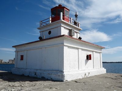 Current outer lighthouse on west breakwater