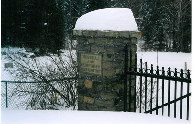 Sign at the Gate of the Rosseau-Humphrey Union Cemetery - Winter 2004 - CE0001