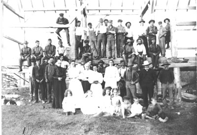 Joe Ariss' Barn Raising at Maple Grove Farm - RF0002