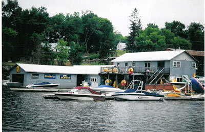 Muskoka Lake Marine Aug. 2002 - RL0021