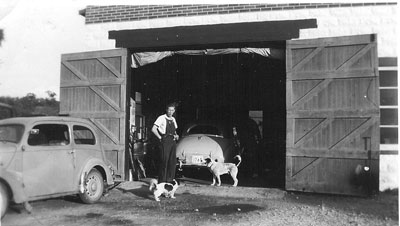 Bill Adams at Gates Service Station - RI0027
