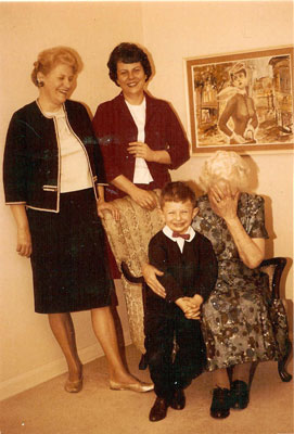 Gates (Murray), Agnes  - 4 generations - 1962 - RP0320