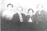 Rhodes, Jean; Harvie, Irene; Willcock, Pat & Olive,  1937 - RP0459