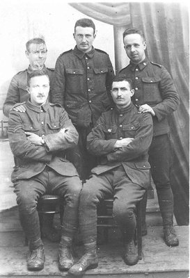 RP0366 - People - Group with Foote - Foote, George Vet WWI back row 1st person on left - get year G