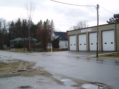 Buildings - Rosseau B&B & Fire Hall & #9 Oak St -  JSA0041