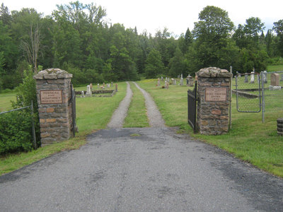 Stonemasonry - Rosseau and Humphrey Union Cemetery - RI0110