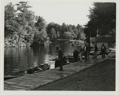 Fishing Guides at Chaffey's Lock