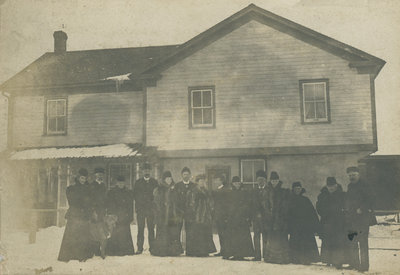 Newboro Lockmaster's House with outside group