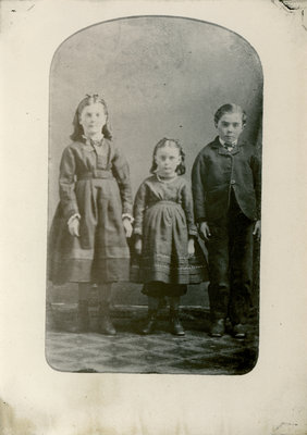 Donovan children, Portland, Ontario
