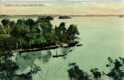 Boating at Garrett's Rest on the Big Rideau