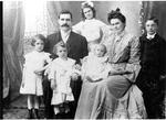 Sherman Coon, his wife Lillian Mott Coon and their children c.1895