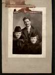Carrie (Alford) Simmons (1876-1976), Jim Mahoney, Allie Tackaberry.