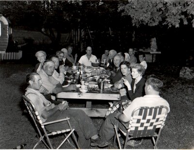 Guides Dinner in Dorothy's Lodge Yard