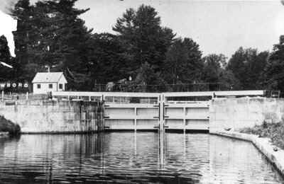 Newboro Lockstation c.1950