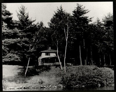 Cottage on Indian Lake c.1902