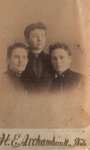 Fleming sisters c1895