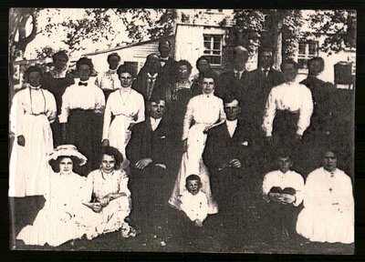 Gathering at Chaffey's lockmaster's house c.1905