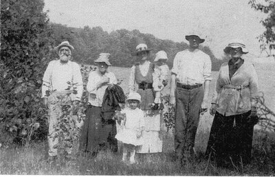 Acton family at O'Brien homestead on Lake Opinicon