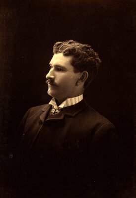 Unknown man Davis Dewolfe album